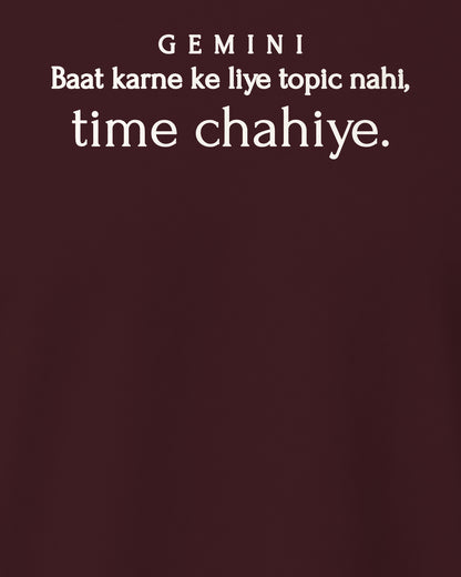 Maroon regular fit t-shirt, close-up of the back print reading Baat karne ke liye topic nahi, time chahiye – digital mockup