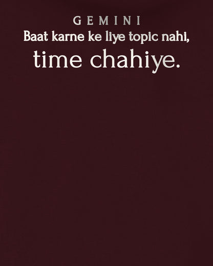 Maroon oversized hoodie, close-up of the back print reading Baat karne ke liye topic nahi, time chahiye – digital mockup